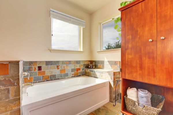 Kailua Kona Bathtub Refinishing